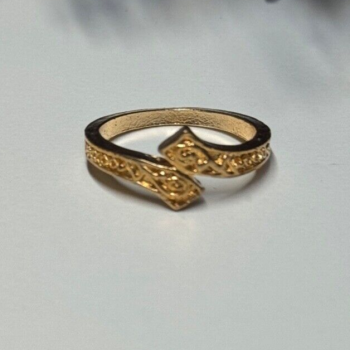 925 Sterling Silver Gold Plated Ring Size 6