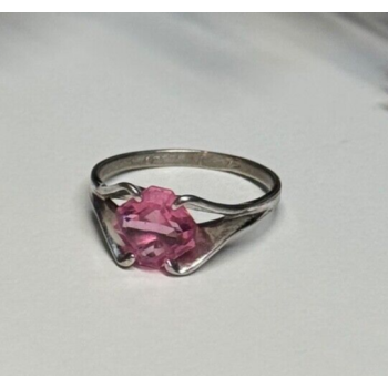 925 Sterling Silver Pink Topaz Ring Size 5