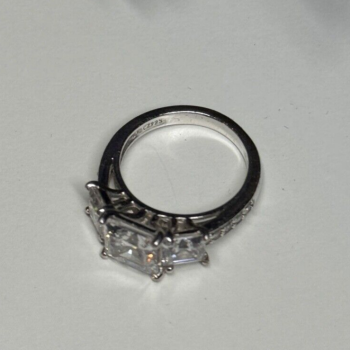 925 Sterling Silver Ring Size 5.5