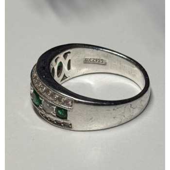 925 Sterling Silver CZ Ring Size 8