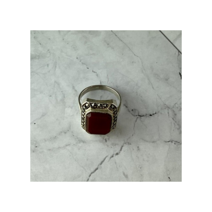 Vintage 925 Sterling Silver Agate & Marcasites Ring Size 7