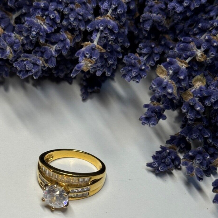 925 Sterling Silver Gold Plated CZ Ring Size 7.5
