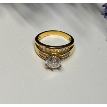 925 Sterling Silver Gold Plated CZ Ring Size 7.5
