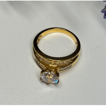 925 Sterling Silver Gold Plated CZ Ring Size 7.5