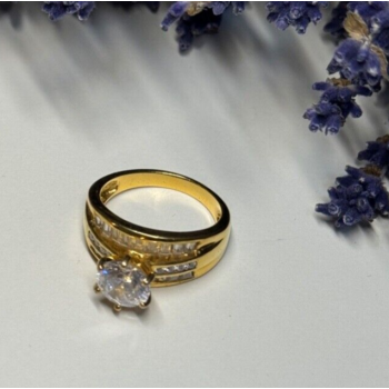 925 Sterling Silver Gold Plated CZ Ring Size 7.5