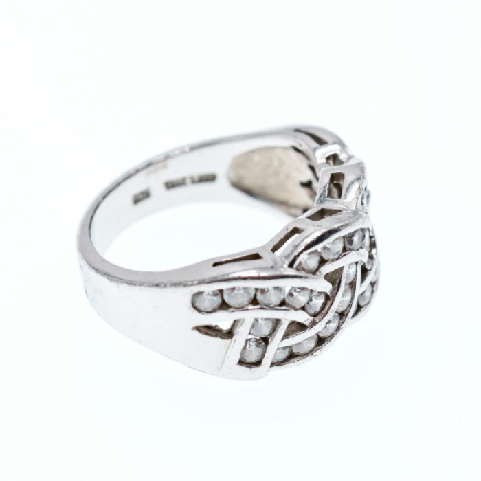 925 Sterling Silver CZ Ring Size 7