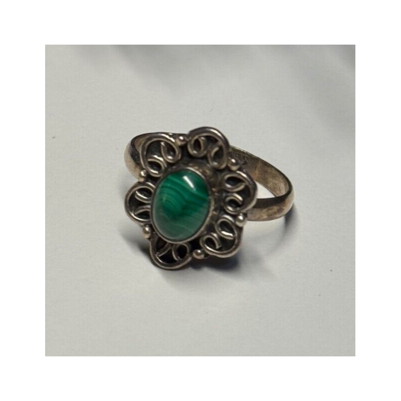 925 Sterling Silver Malachite Ring Size 6.5