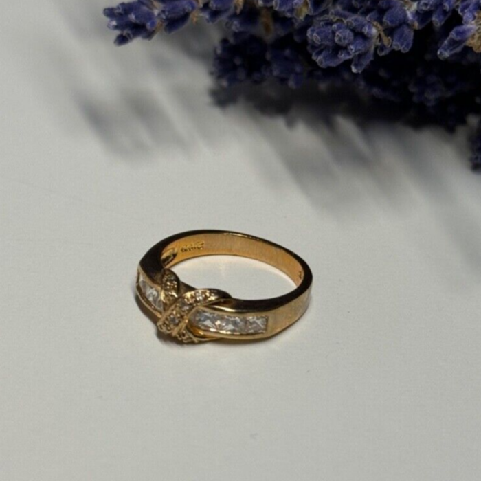 925 Sterling Silver Gold Plated CZ Ring Size 7