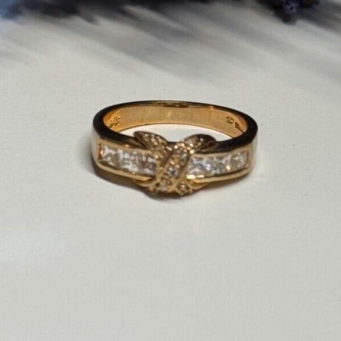 925 Sterling Silver Gold Plated CZ Ring Size 7