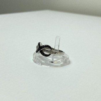 925 White & Blackened Sterling Silver Ring Size 7