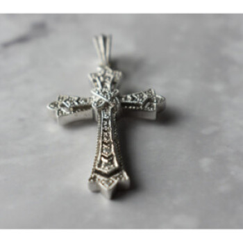 925 Sterling Silver Diamonds Cross Pendant