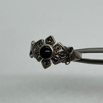 925 Sterling Silver Onyx & Marcasite Ring Size 7