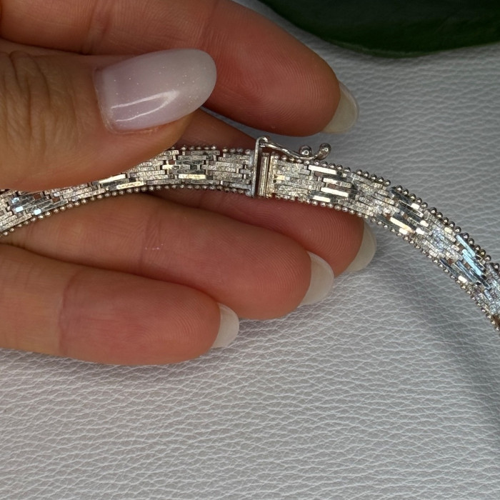 Elegant Italy 925 Sterling Silver Necklace Length 17.5 Inch