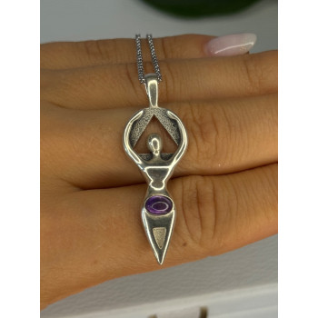 925 Sterling Silver Figural Amethyst Necklace Length 18 inch