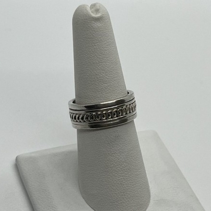 925 Sterling Silver & Spinner Geo Art Ring Size 7