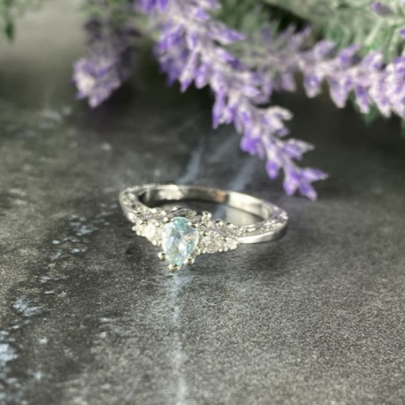 925 Sterling Silver Aquamarine & CZ Ring Size 6.5
