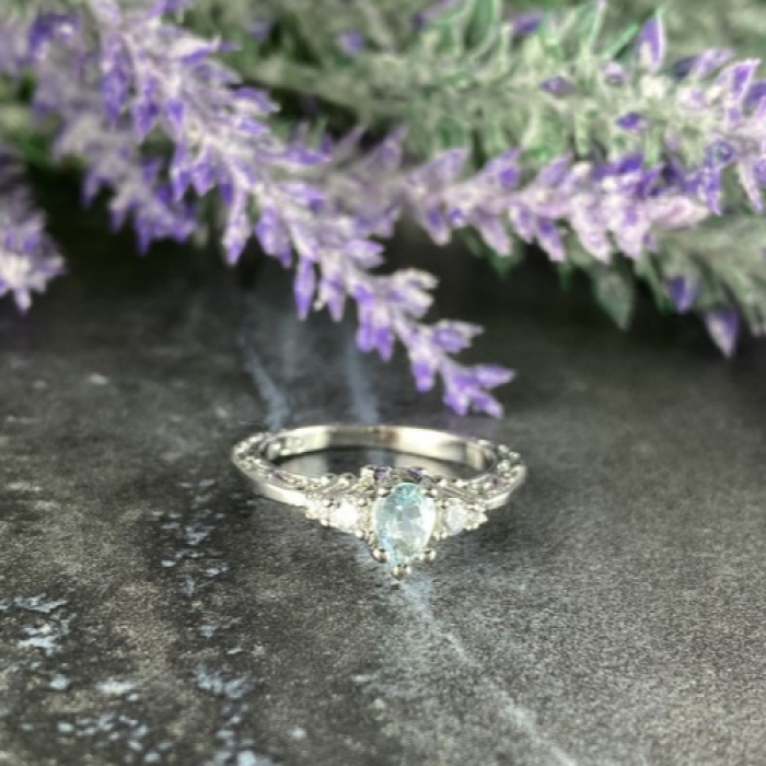 925 Sterling Silver Aquamarine & CZ Ring Size 6.5