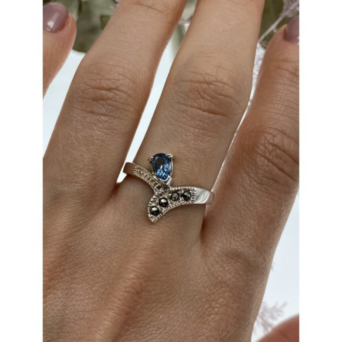 925 Sterling Silver Topaz & Marcasites Ring Size 10