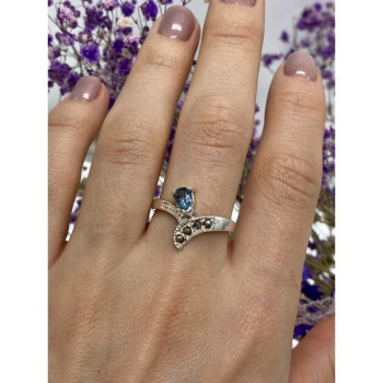 925 Sterling Silver Topaz & Marcasites Ring Size 10