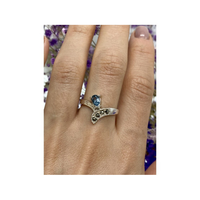 925 Sterling Silver Topaz & Marcasites Ring Size 10