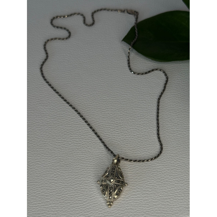 Elegant Vintage 925 Sterling Silver Marcasite Necklace Length 17.5 inch