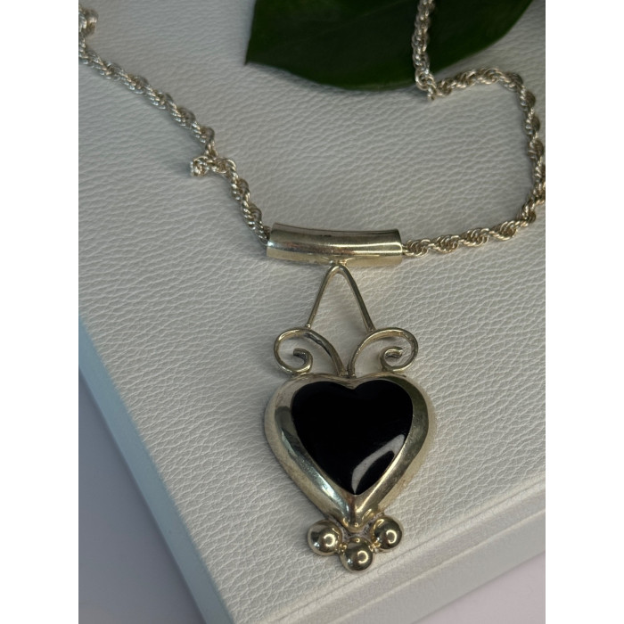 925 Sterling Silver Onyx Heart Necklace Length 24 inch
