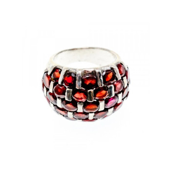 925 STERLING SILVER GARNET RING SIZE 8