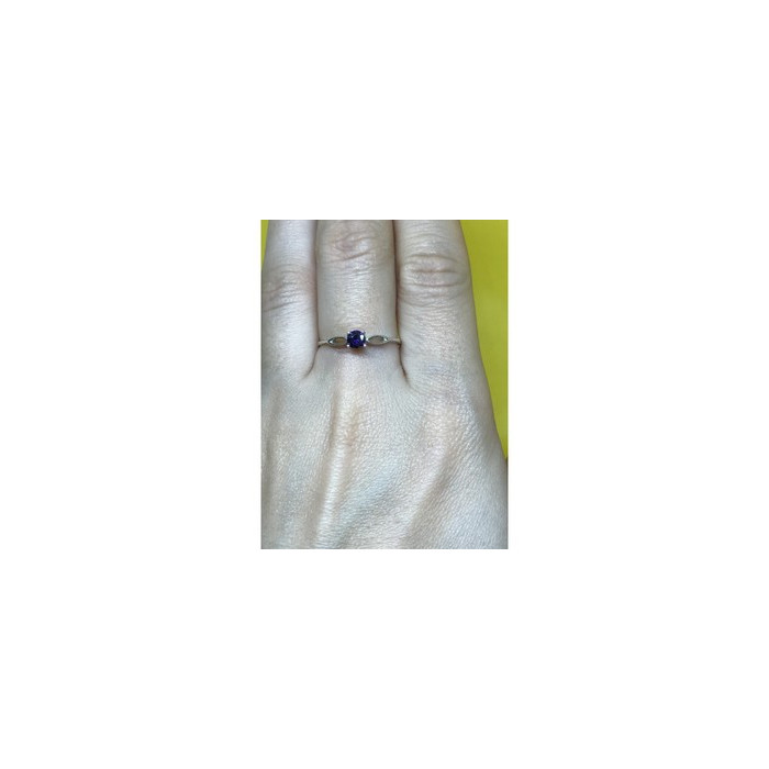 925 Sterling Silver Purple CZ Ring Size 8.5