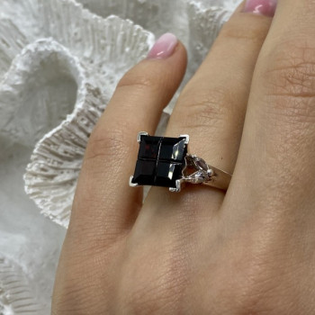 925 Sterling Silver Spessartine & Goshenite Ring Size 6.5