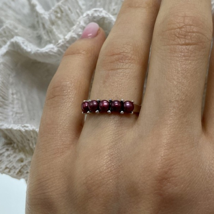 925 Sterling Silver Cherry Pearls Ring Size 7