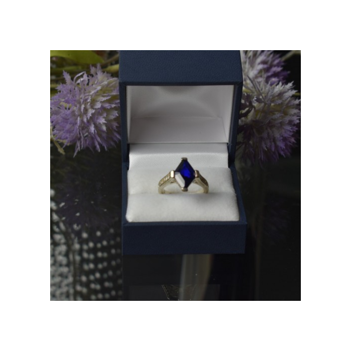 925 Sterling Silver Blue Tourmaline Ring Size 6.5