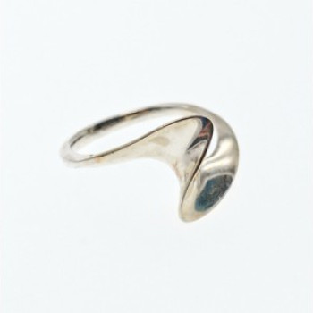 925 Sterling Silver Ring Size 4.5