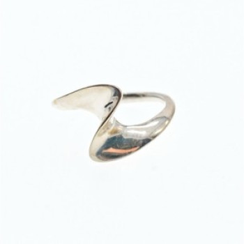 925 Sterling Silver Ring Size 4.5