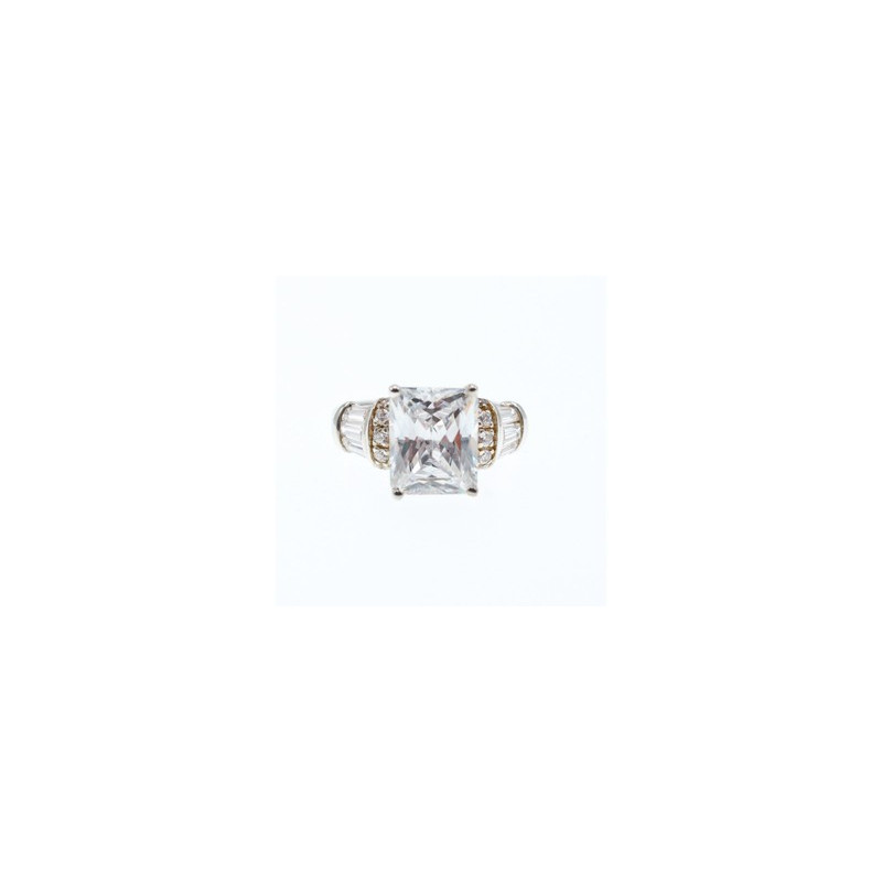 925 Sterling Silver White/colorless CZ Ring Size 5.5