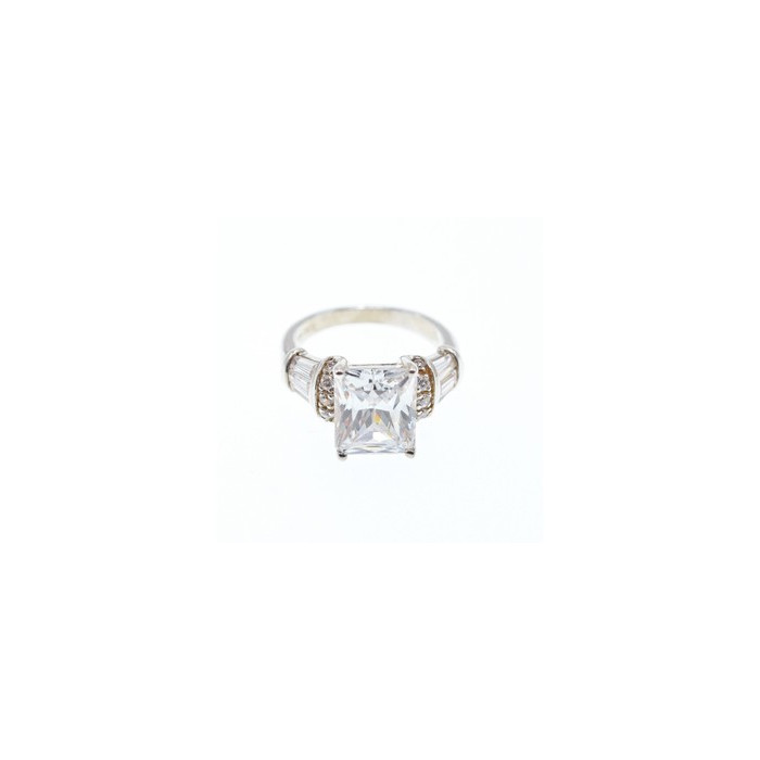 925 Sterling Silver White/colorless CZ Ring Size 5.5