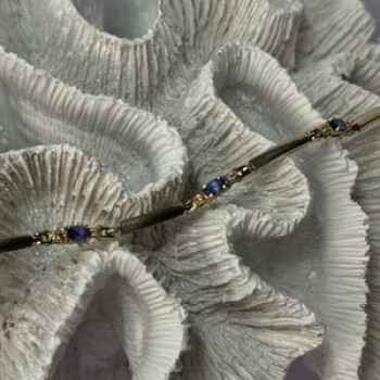 14K Yellow Gold Tanzanite & Diamond Bracelet Length 7.5 Inch
