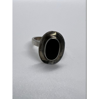 925 Sterling Silver & Onyx Soma Ring Size 5