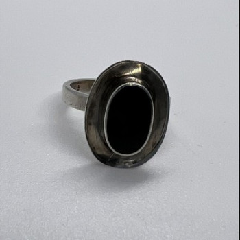 925 Sterling Silver & Onyx Soma Ring Size 5