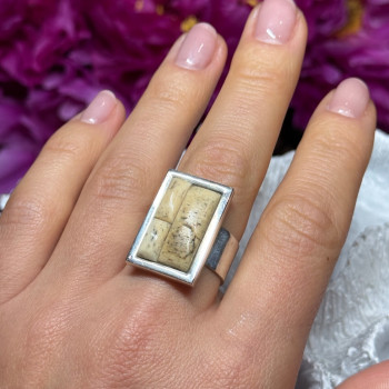 Vintage 925 Sterling Silver Yashma Versions Ring Size 7