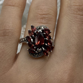 925 Sterling Silver Spessartine & Marcasites Ring Size 6.5
