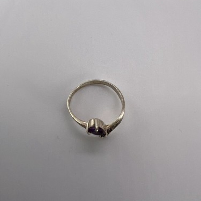 925 Sterling Silver Amethyst & Marcasite Ring Size 5.5