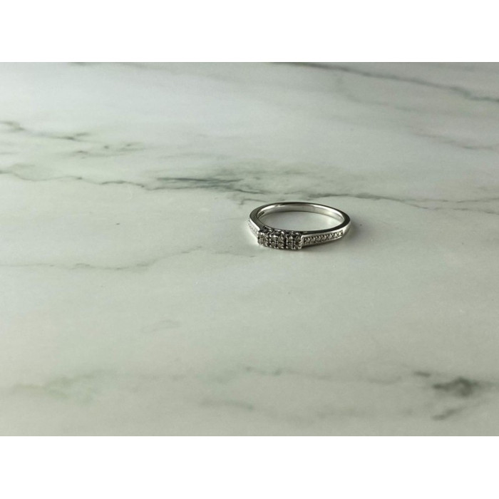 925 Sterling Silver White Topaz Ring Size 6.5