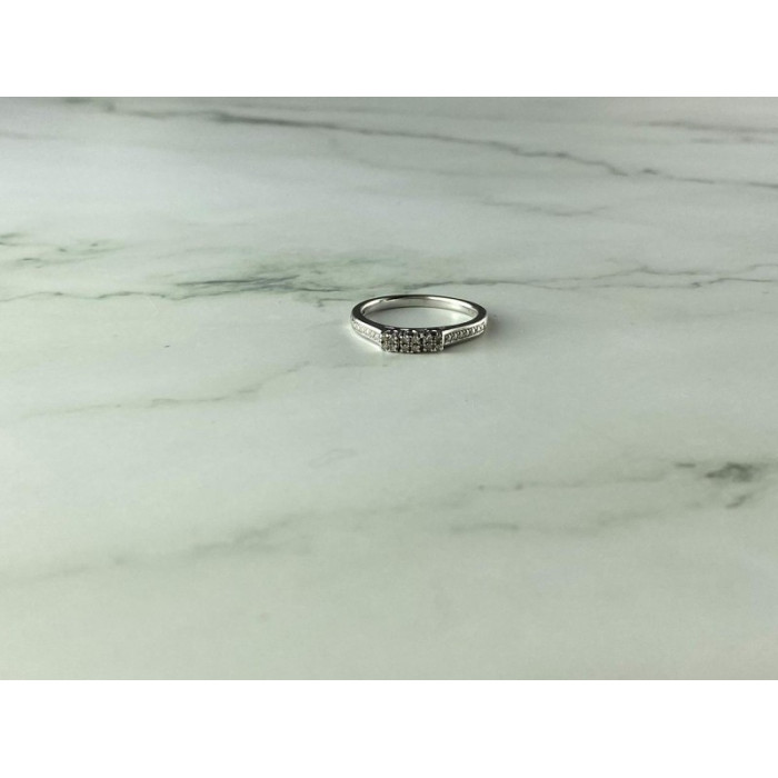 925 Sterling Silver White Topaz Ring Size 6.5