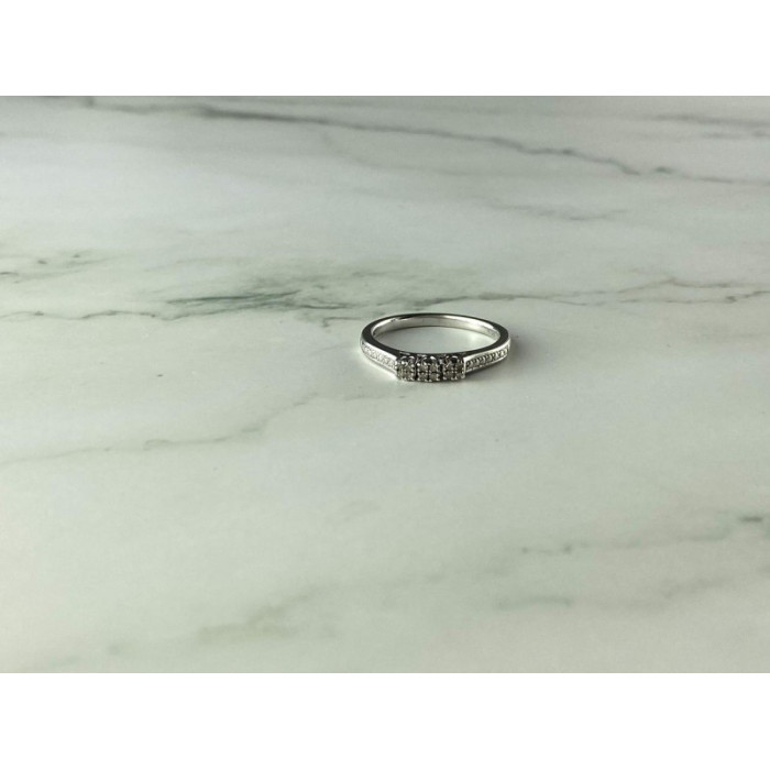 925 Sterling Silver White Topaz Ring Size 6.5