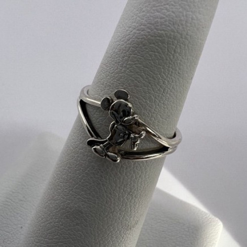 925 Sterling Silver & Walt Disney Prods.sis Ring Size 5