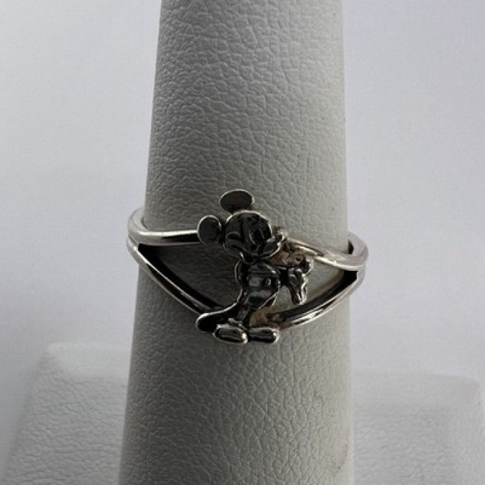 925 Sterling Silver & Walt Disney Prods.sis Ring Size 5