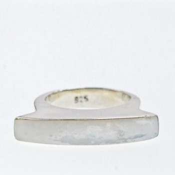 925 Sterling Silver Mother OF Pearl Ring Size 8.5