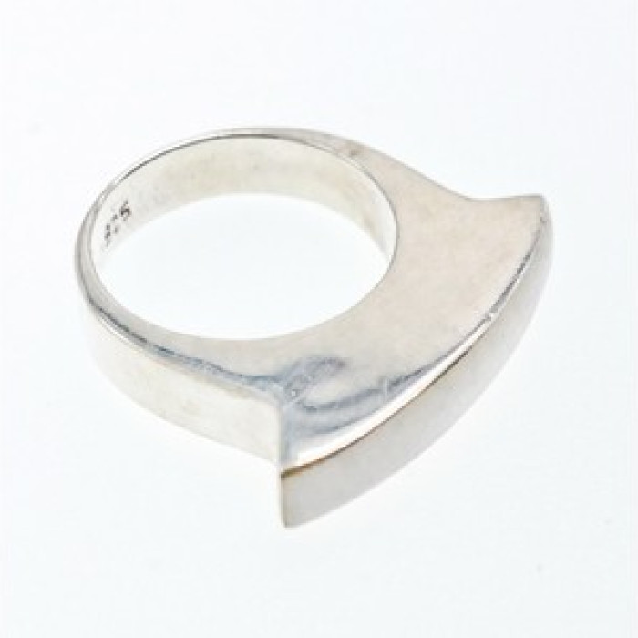 925 Sterling Silver Mother OF Pearl Ring Size 8.5