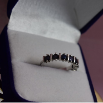 925 Sterling Silver Dark Blue Spinel Ring Size 6.5