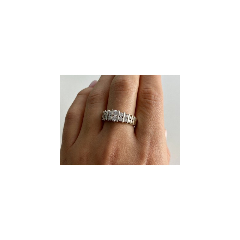 925 Sterling Silver CZ Ring Size 11.75